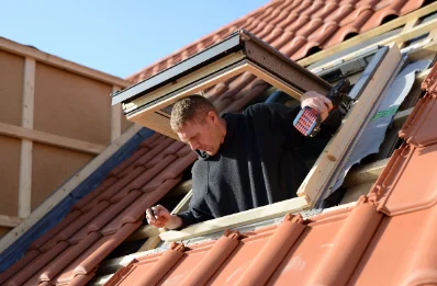Pose de fenêtres de toit Velux à Saint-Pabu